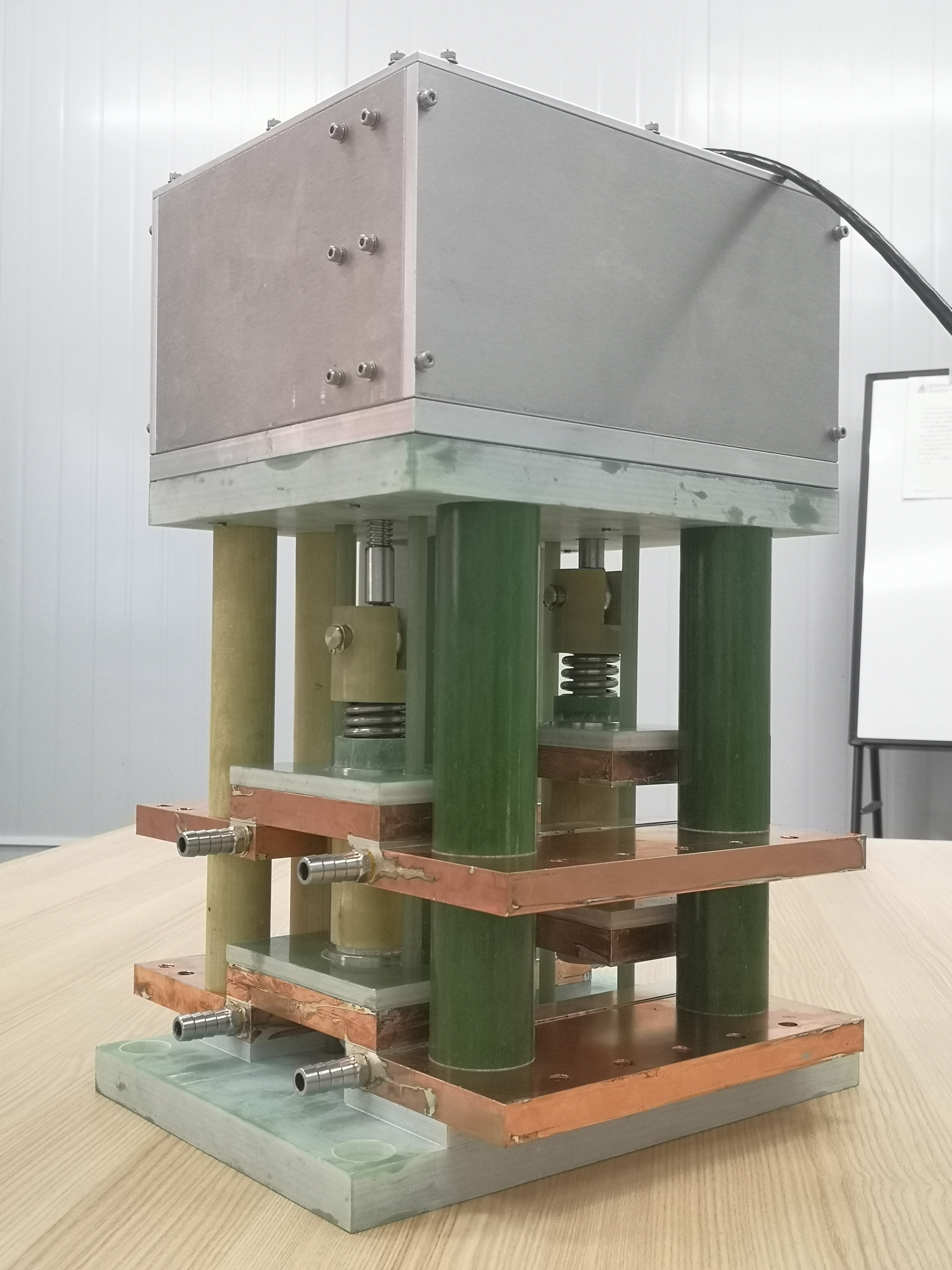 中頻爐手動換爐開關(guān)