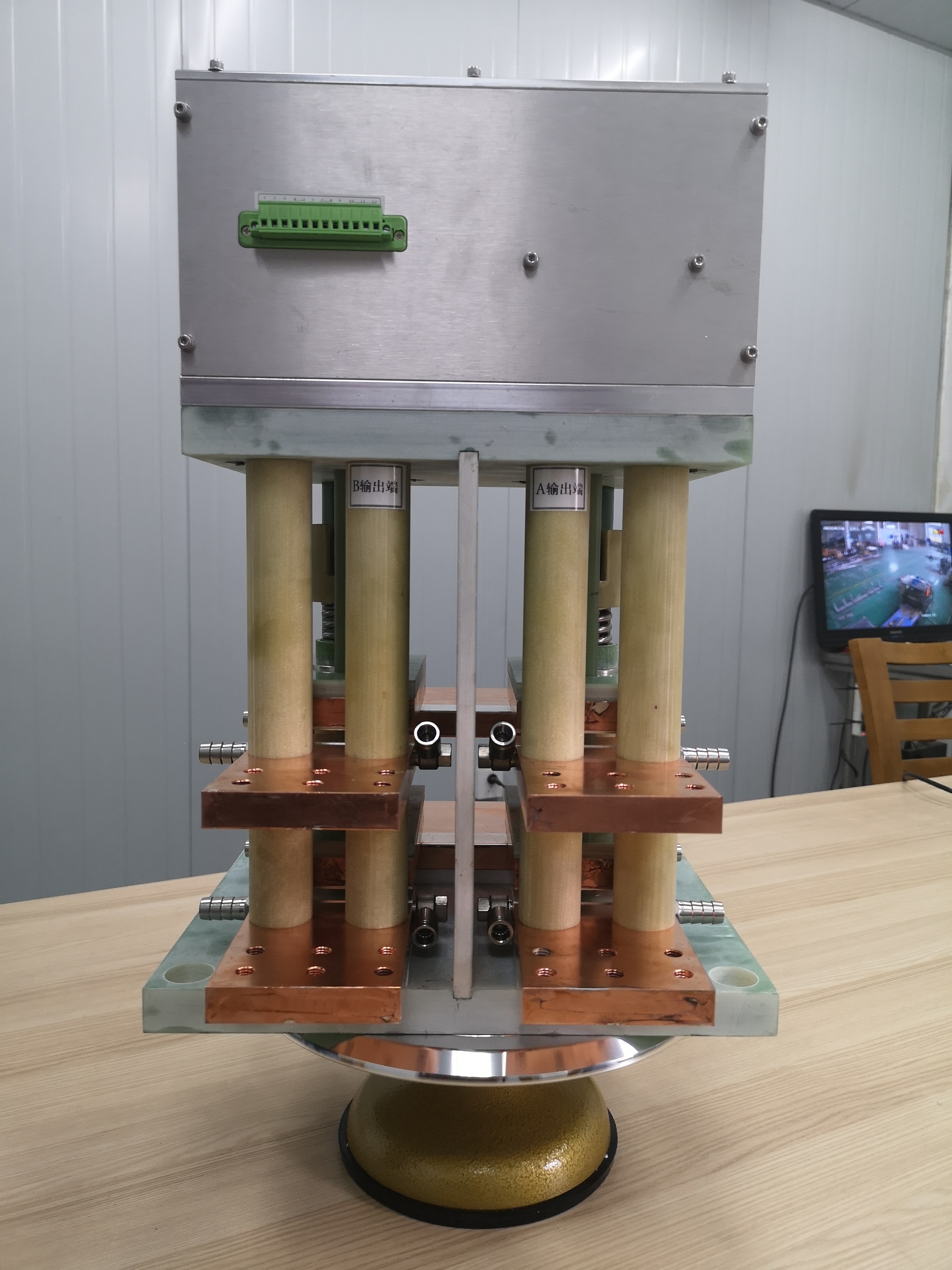 中頻爐手動換爐開關(guān)